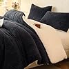 tohrisa Seashell Jacquard Sherpa Comforter Set Warm Cozy Premium Bedding 3 Pieces, Full/Queen Size Geometric Pattern Quilt Comforter with 2 Pillowcases(90"X90" Grey)
