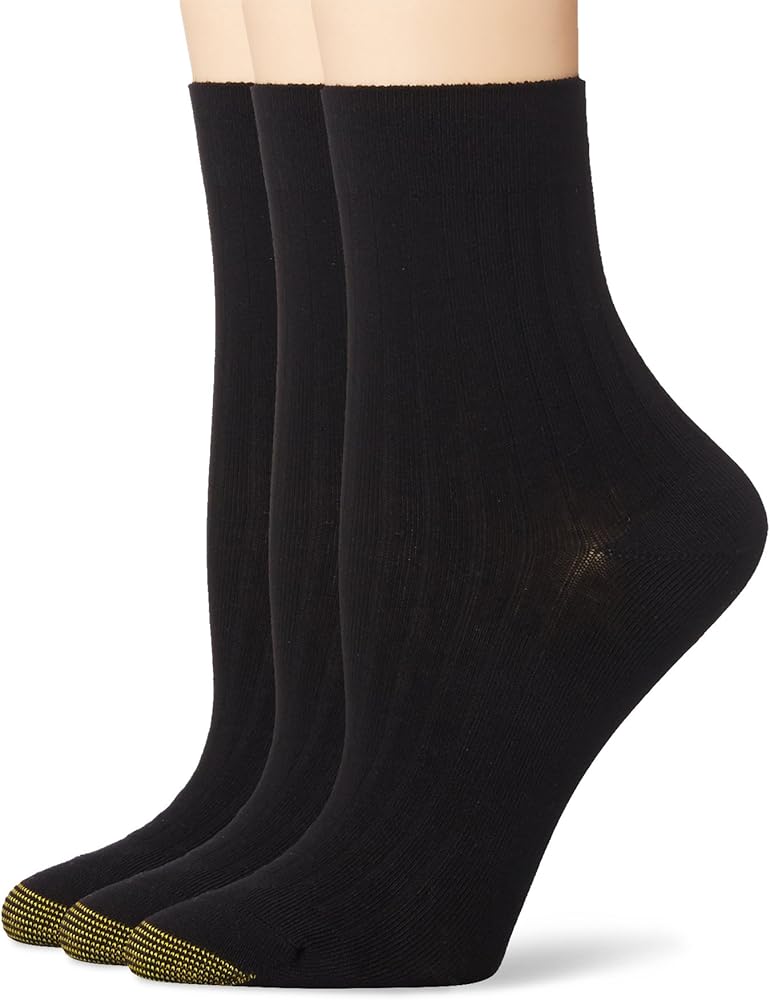 GOLDTOE Women's Non Binding Salon Short Crew Socks 3 Pack