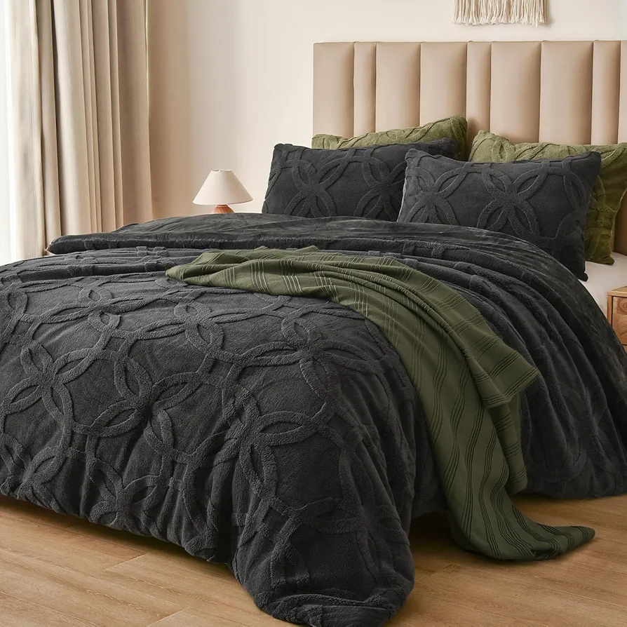 PHF 3 Pieces Sherpa Fleece Comforter Set Queen Size, Super Soft & Warm Fluffy Comfy Velvet Bedding Set for Fall & Winter, 3D Jacquard Tufted Textured Comforter Set with 2 Pillow Shams, Dark Grey